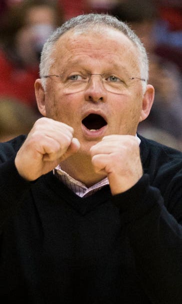 Former Buckeyes coach, Foster wins 800th game